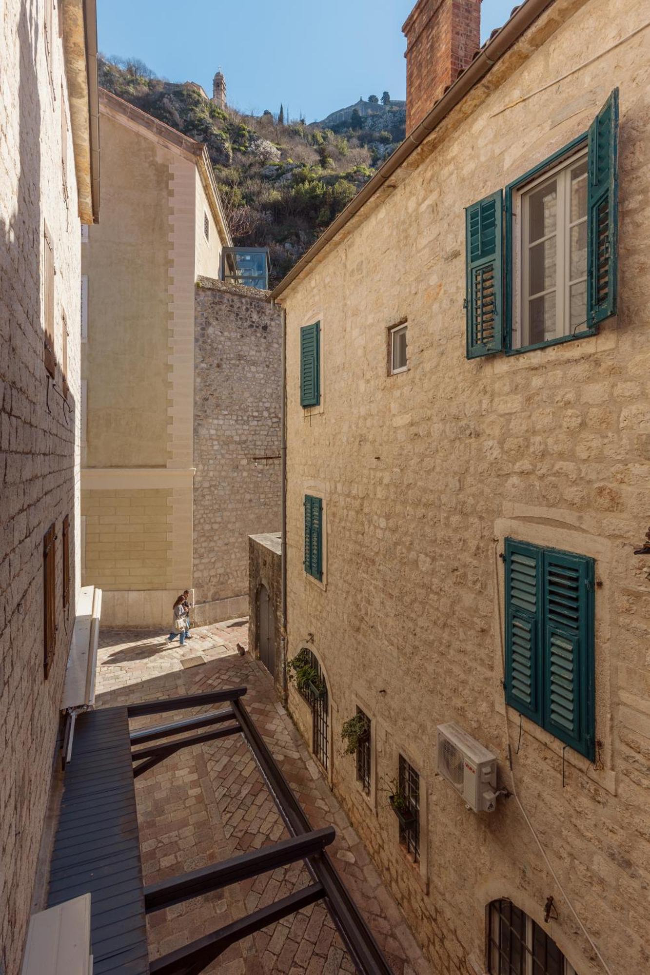 Old Town St Tryphon Apartment Kotor Dış mekan fotoğraf